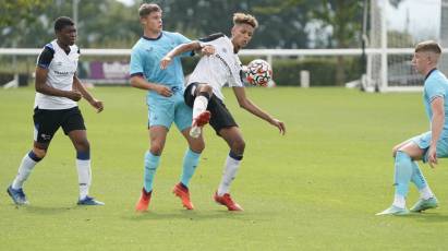 Under-18s Draw 1-1 With Reading In Premier League Cup Opener
