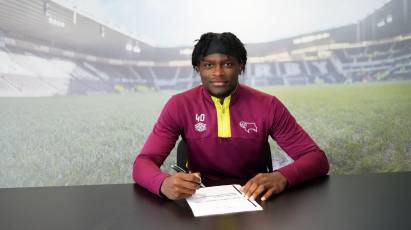 Youngster Brown Pens First Professional Contract
