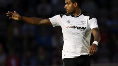Huddlestone Set For Pride Park Bow… 12 Years After His Last!