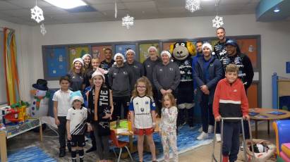 Derby Players And Staff Make Annual Christmas Hospital Visit