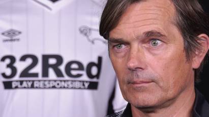 Cocu: "You Have To Put Up A Fight In Every Game In The Championship"