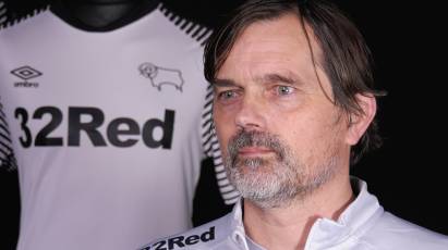 Cocu Looking To Combine Performance And Result For Three Points At Pride Park