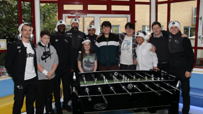 Derby’s Players Make Their Annual Christmas Hospital Visit 