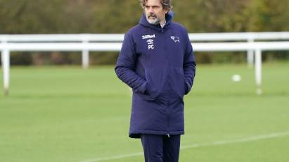 Cocu: “We Must Show Confidence In Our Own Qualities”